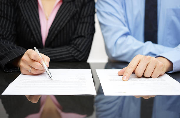 Top Benefits of Using Professional Official Translation Services