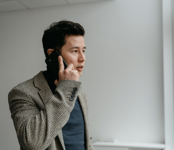 eSIM for USA and Canada: The 2026 Traveler's Guide