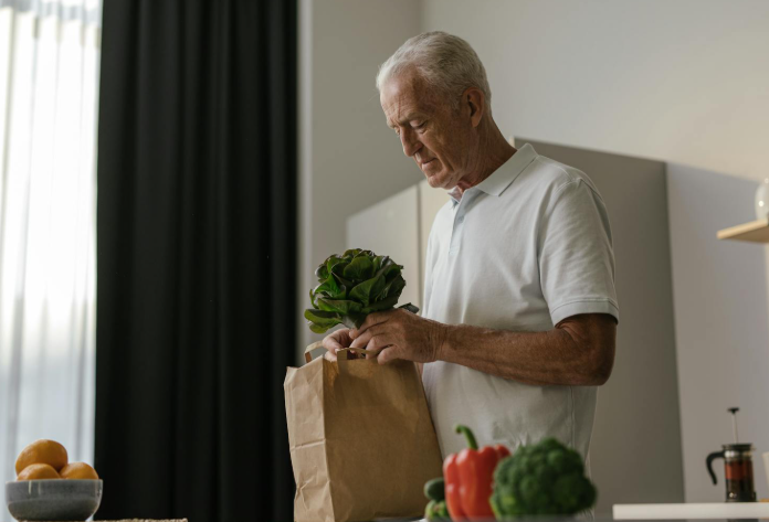 What Freedom in Retirement Actually Feels Like When Logistics, Maintenance, and Isolation Are No Longer Part of It